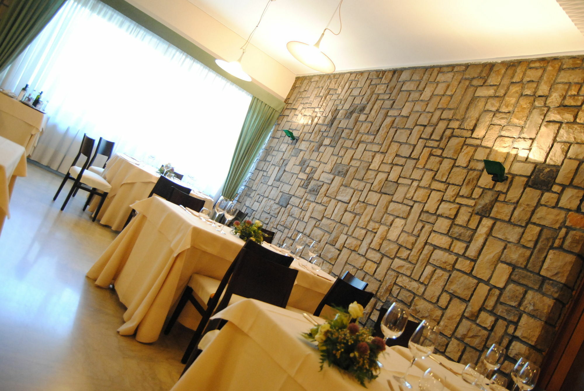 Hotel Bassetto Ferentino Kültér fotó