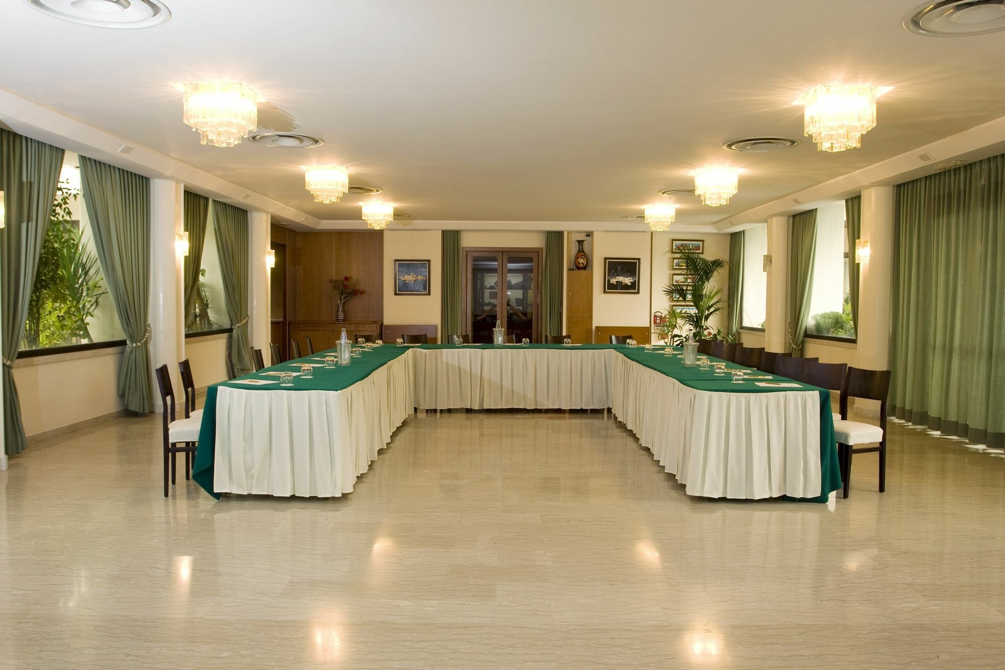 Hotel Bassetto Ferentino Kültér fotó