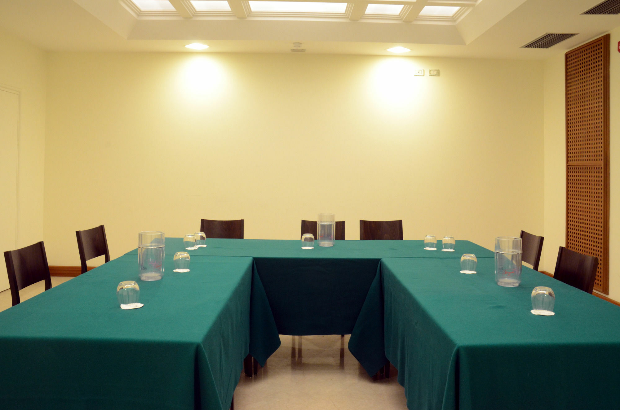 Hotel Bassetto Ferentino Kültér fotó